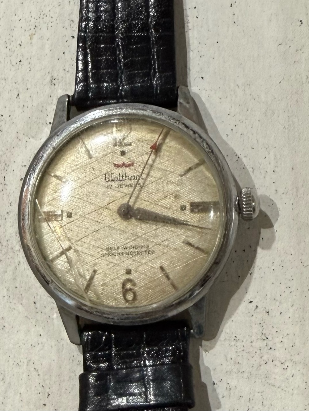 Waltham 1969-70 Men’s Silver Self-Winding Watch